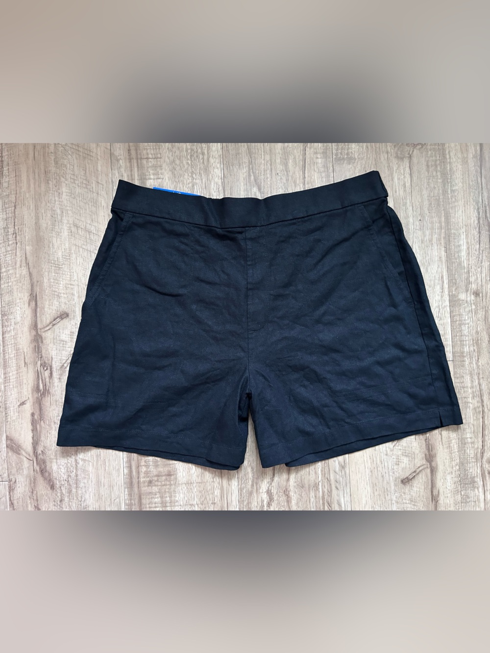 Linen blend Banana Republic Black Women's Tailored Bermuda pull on Shorts summer